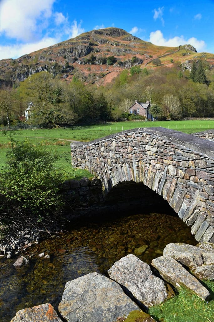 Helm-Crag3-LP00128