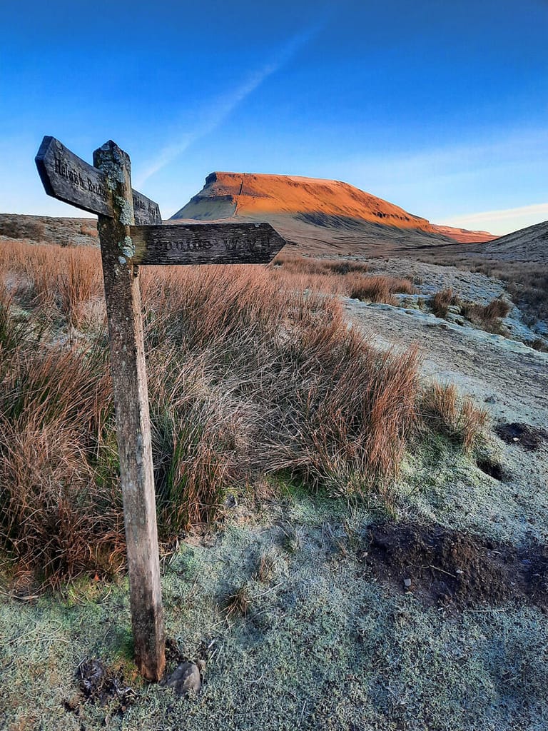 PEN-Y-GHENT-1-LP00112