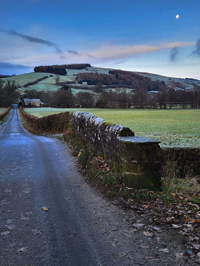 RAMSGILL-VILLAGE-LP00108